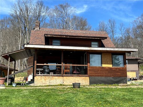 5815 Route 711, New Florence, PA, 15944-2429 | Card Image
