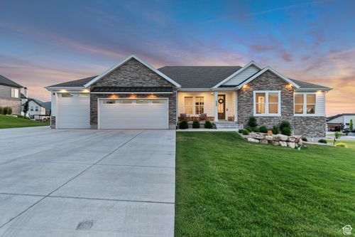 325 S Autumn Blaze Cir, Woodland Hills, UT, 84653 | Card Image