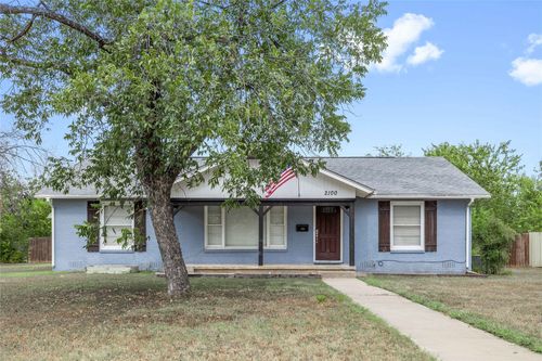 2100 Belmeade St, Brownwood, TX, 76801-4827 | Card Image