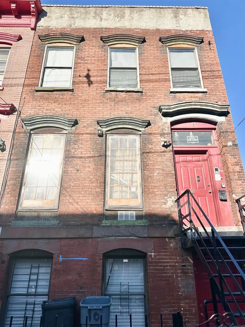 apt-1-10 Jewett Ave, Jersey City, NJ, 07304-3581 | Card Image