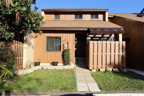 4224 Sw 87th Ter, Cooper City, FL, 33328-2823 | Card Image