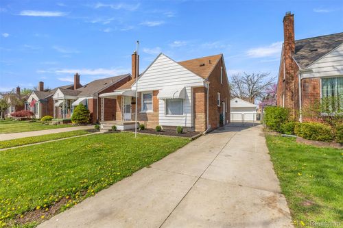 14624 Warwick Ave, Allen Park, MI, 48101-2946 | Card Image
