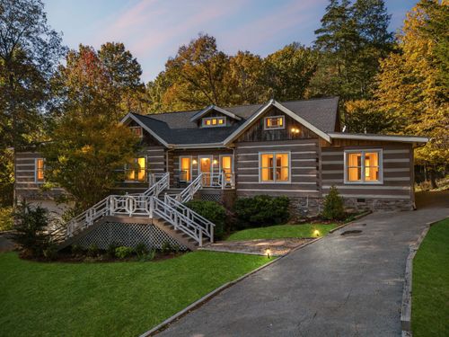 6865 Bizzell Howell Ln, College Grove, TN, 37046-9252 | Card Image