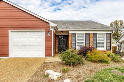 Welcome to 260 Cana Dr. This Homeowner has upgraded the exterior siding to the hardy board. | Image 1