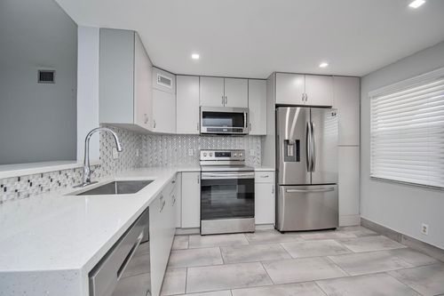 apt-k4-2201 Lucaya Bnd, Coconut Creek, FL, 33066-1131 | Card Image