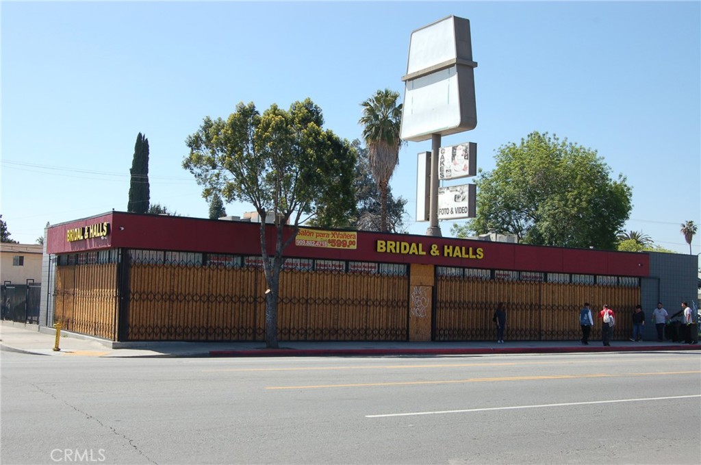 225 E Base Line St, San Bernardino, CA 92410