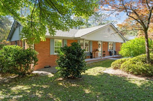 304 Selkirk Trl, Southern Pines, NC, 28387-7233 | Card Image