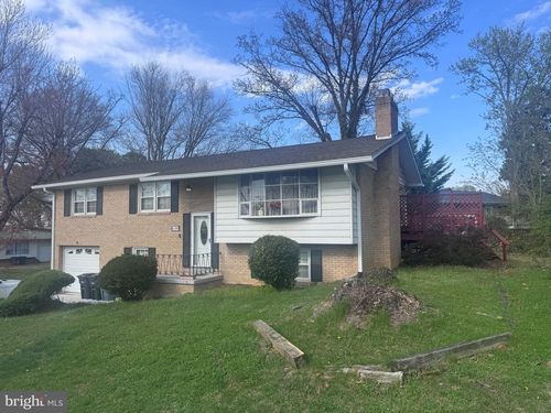 6208 Harley Ln, TEMPLE HILLS, MD, 20748-3852 | Card Image