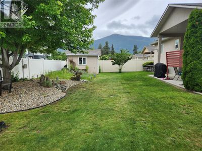 2160 Brycen Pl, House other with 5 bedrooms, 3 bathrooms and 2 parking in Grand Forks BC | Image 2