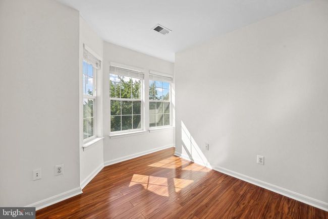 2441 Wheat Meadow Cir, Townhouse with 3 bedrooms, 4 bathrooms and null parking in HERNDON VA | Image 26