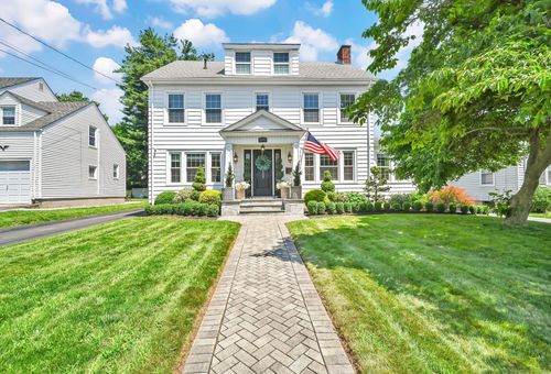1676 Boulevard, West Hartford, CT, 06107-2822 | Card Image