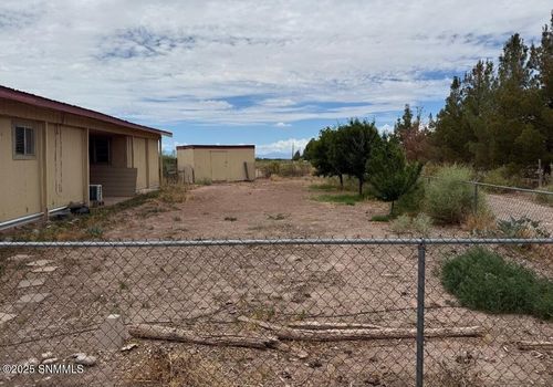 40 Baca Farms Rd, Tularosa, NM, 88352-9212 | Card Image