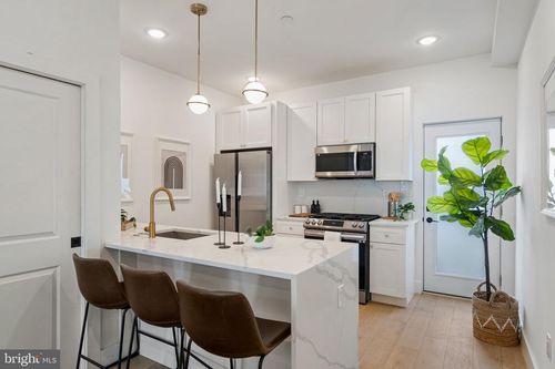 3973 Wyalusing Ave, PHILADELPHIA, PA, 19104-1125 | Card Image