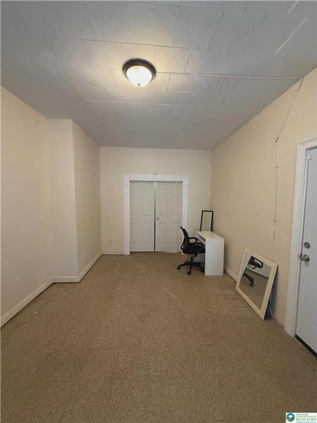 APT-1 - 614 N 8 Th St, House other with 2 bedrooms, 1 bathrooms and null parking in Allentown PA | Image 10