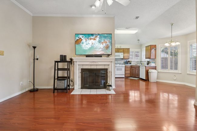 409 Meadow Ln, House other with 3 bedrooms, 2 bathrooms and null parking in Denton TX | Image 7