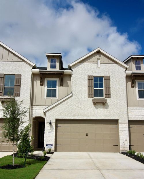 6542 Scarlet Pond Ln, Fulshear, TX, 77441-2524 | Card Image