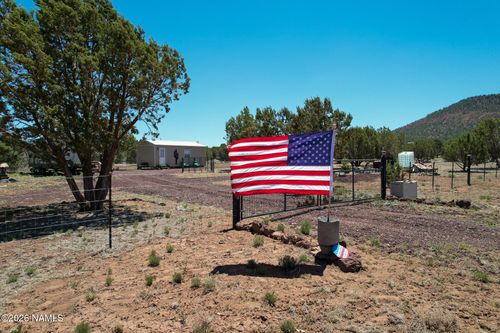 218-7543 N Red Lake Rd, Williams, AZ, 86046-9386 | Card Image
