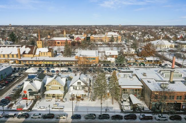 Grand Avenue | Image 36