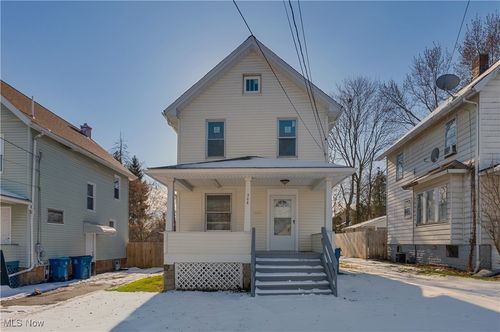 306 Maplewood Ave, Struthers, OH, 44471-1819 | Card Image