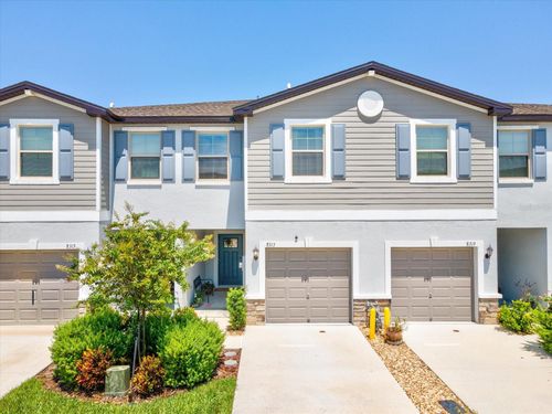 8315 Corner Pine Way, NEW PORT RICHEY, FL, 34655-5541 | Card Image