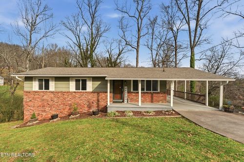 435 Sherwood Estates Cir, Clinton, TN, 37716-6250 | Card Image