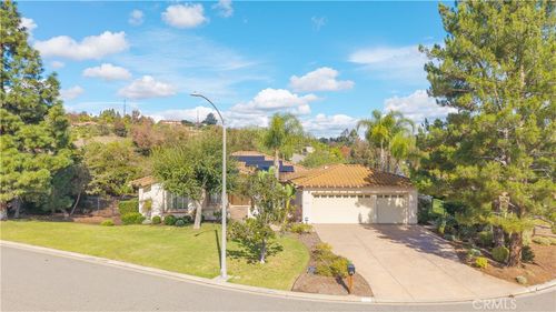 3170 Larkwood Ct, Fallbrook, CA, 92028-8622 | Card Image