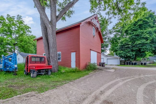 414 Maple St, House other with 2 bedrooms, 7 bathrooms and null parking in Big Rapids MI | Image 48