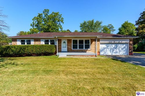 1081 W Lincoln Trail Blvd, Radcliff, KY, 40160-2766 | Card Image