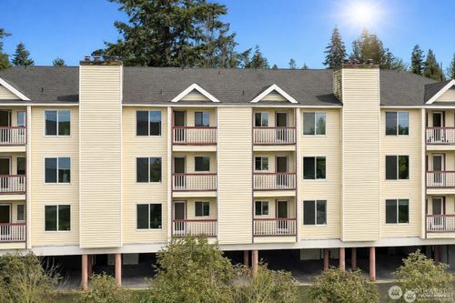 a301-29645 18th Ave S, Federal Way, WA, 98003-4298 | Card Image