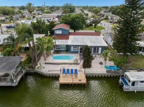 2330 Society Dr, HOLIDAY, FL, 34691-3300 | Card Image