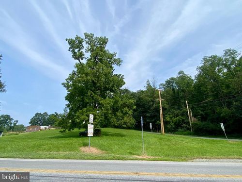 1101 Manor Rd, COATESVILLE, PA, 19320-1308 | Card Image