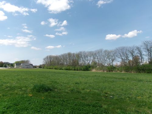 710 Arrowhead Dr, Utica, IL, 61373 | Card Image