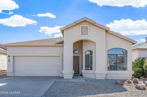 10008 E Vía Del Pasto, Tucson, AZ, 85747 | Card Image