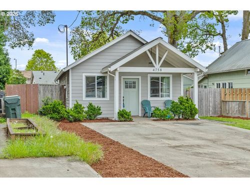 4758 Hayesville Dr, Salem, OR, 97305 | Card Image