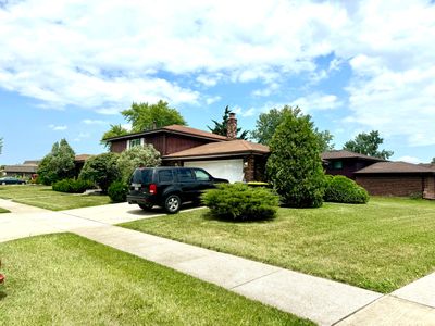 19733 Orchard Court, House other with 3 bedrooms, 2 bathrooms and 2 parking in Lynwood IL | Image 2