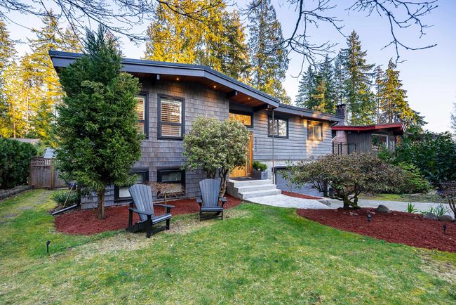 3260 Robinson Road, House other with 4 bedrooms, 0 bathrooms and 4 parking in North Vancouver BC | Image 1