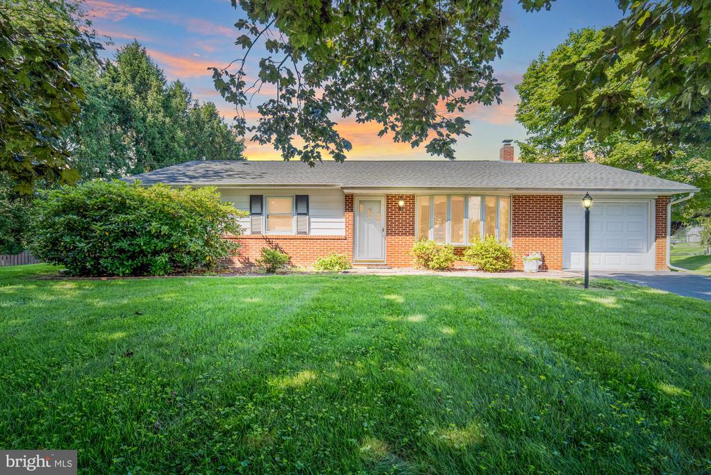Barrens Rd, Stewartstown, PA 17363
