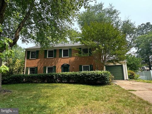 13524 Ellendale Dr, CHANTILLY, VA, 20151-2736 | Card Image