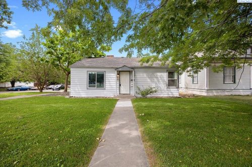422 W Kennewick Ave, Kennewick, WA, 99336 | Card Image