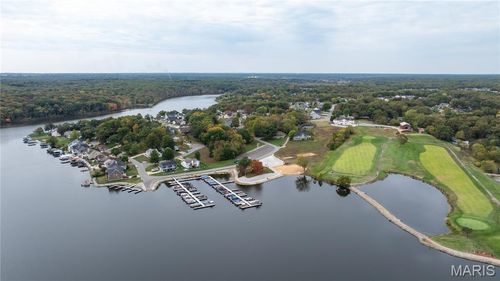 10107 Greenbriar Ct, Foristell, MO, 63348-2593 | Card Image