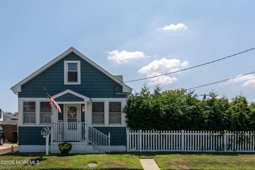 265 Thompson Ave, North Middletown, NJ, 07748-5357 | Card Image