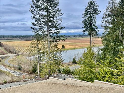 3312 Klanawa Cres, Courtenay, BC, V9N0H4 | Card Image