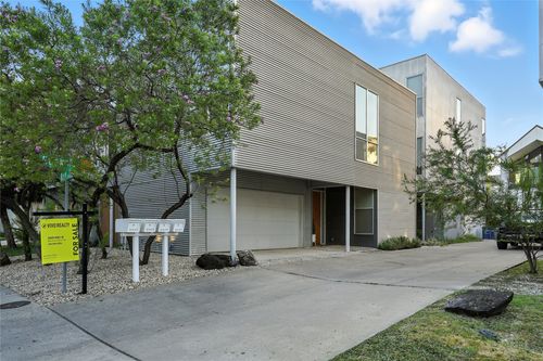 2325 Rusk Pl, Dallas, TX, 75204-3646 | Card Image