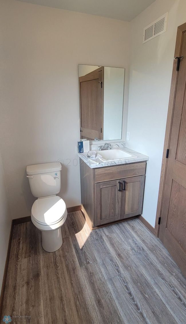 Half Bath | Image 6