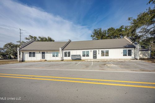 424 Highway 90, Gautier, MS, 39553-5706 | Card Image