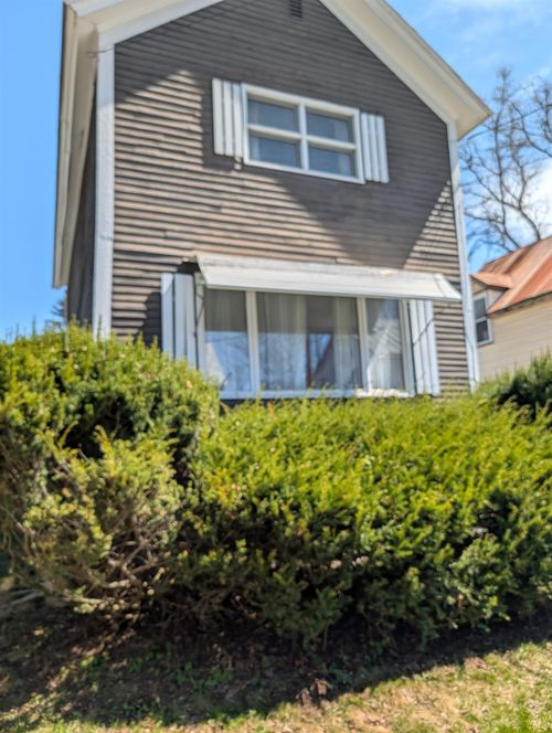 10 Jay St, Montpelier, VT, 05602-2411 | Card Image