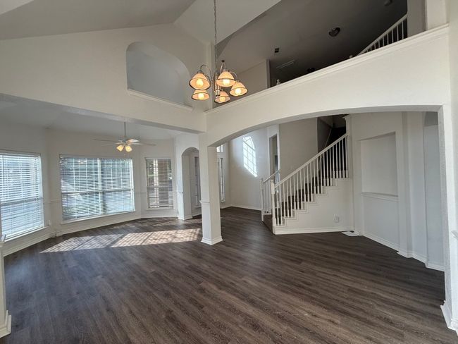 1093 Keeson Trl, House other with 4 bedrooms, 3 bathrooms and null parking in Lewisville TX | Image 8