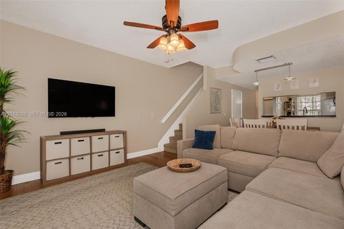 10-1-126 Sw 96th Ave, Plantation, FL, 33324-2355 | Card Image