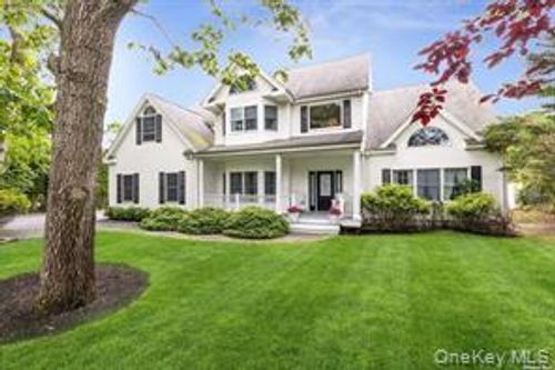 24 Bridle Path, Westhampton Beach, NY, 11978-1433 | Card Image