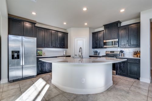 7125 Wildflower Way, Aubrey, TX, 76227-5594 | Card Image